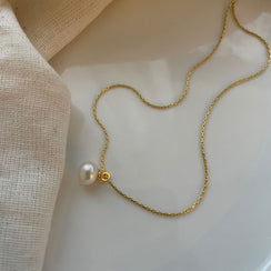 US14KGold Filled Button PearlNecklace
