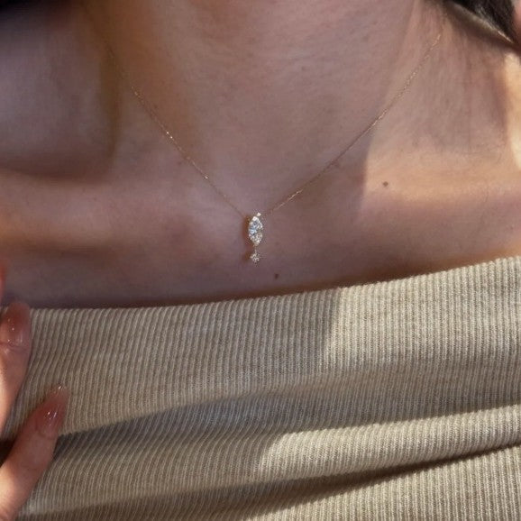Tear Shaped Rhinestone Thin Necklace